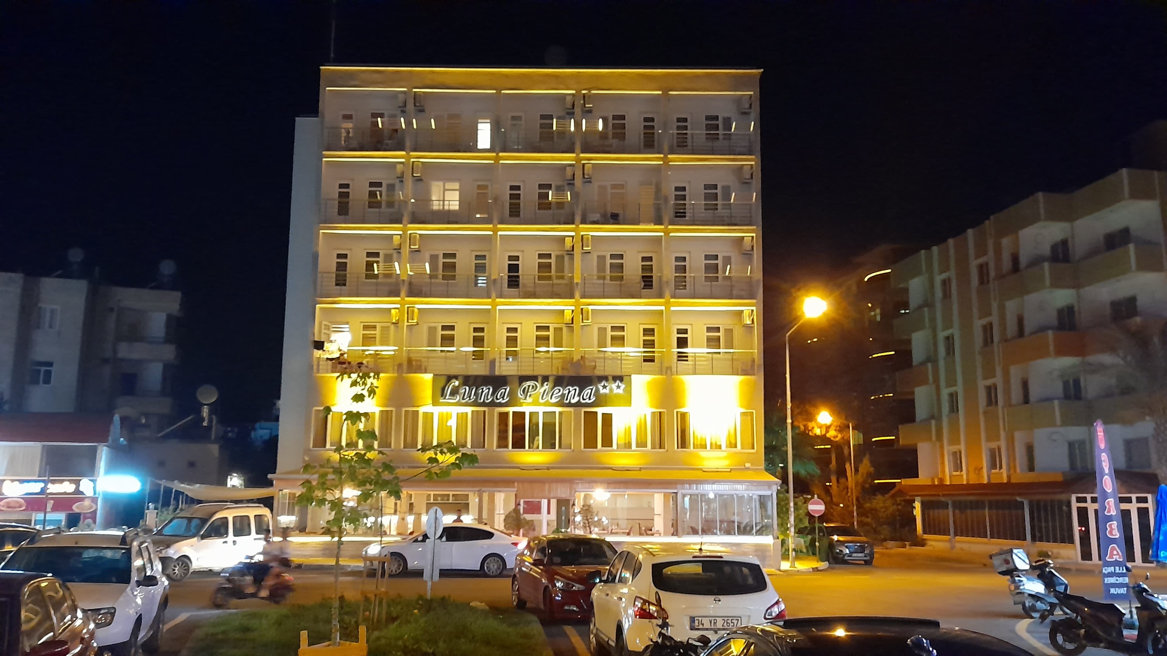 Hotel Luna Piena-0
